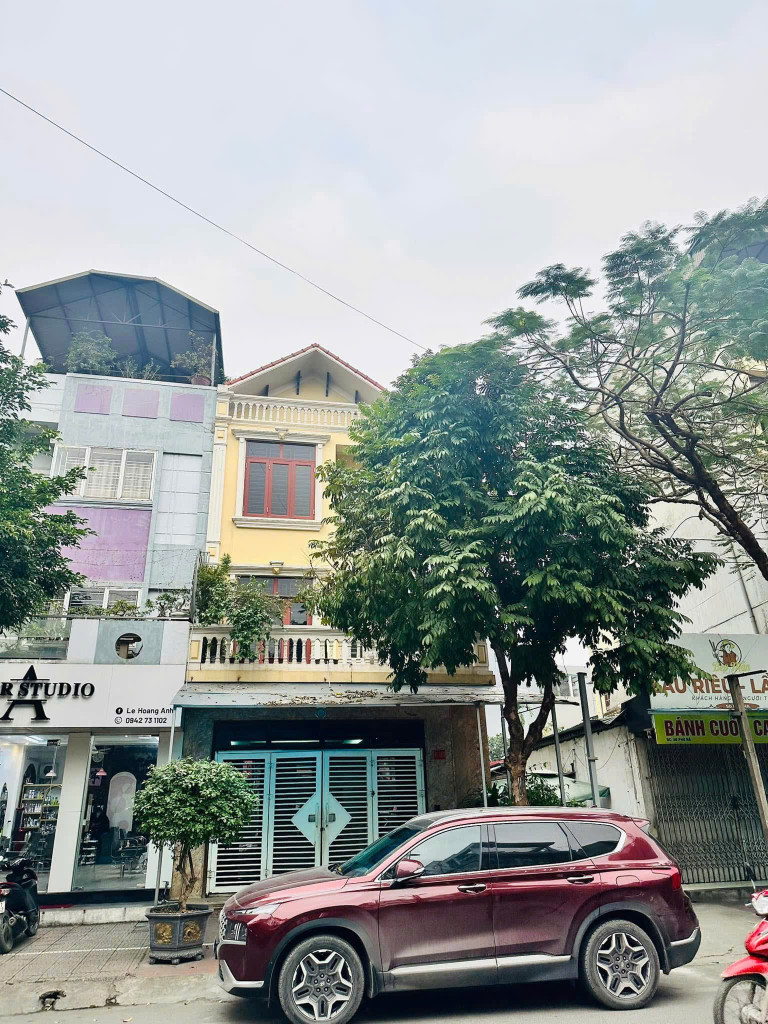 CHÍNH CHỦ Bán nhà Liền kề, LÔ GÓC, Phú Hà - Sơn Tây - HN - Vị trí đẹp nhất Phú Hà