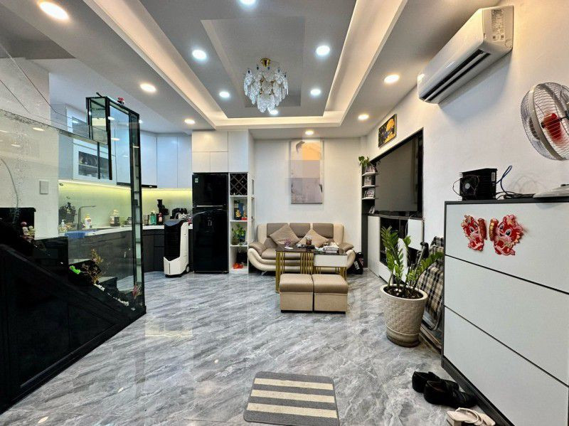 SIÊU PHẨM VÀI BƯỚC CHÂN RA MT KHÁNH HỘI Q4 - Ở NGAY THIẾT KẾ HIỆN ĐẠI, 5.2x4.2M SỔ A4 NỞ HẬU - XE HƠI ĐỖ CỬA NGÀY ĐÊM, THÔNG TỨ TUNG - ĐẦY ĐỦ CÔNG NĂNG GĐ - CHỈ 4.x T TL.
