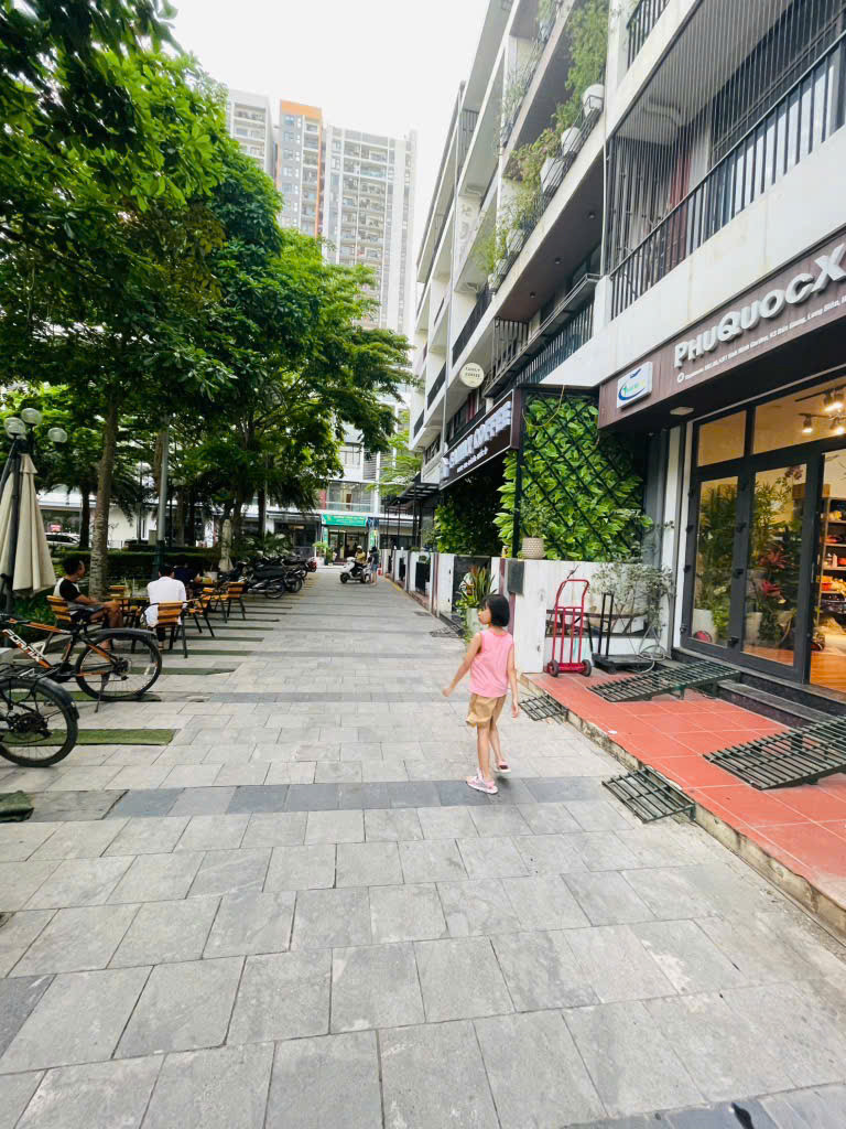 BÁN GẤP SH 100M2 BÌNH MINH GARDEN - ĐỨC GIANG - NHÀ 6 TẦNG - BÀN GIAO FULL NỘI THẤT - THANG MÁY