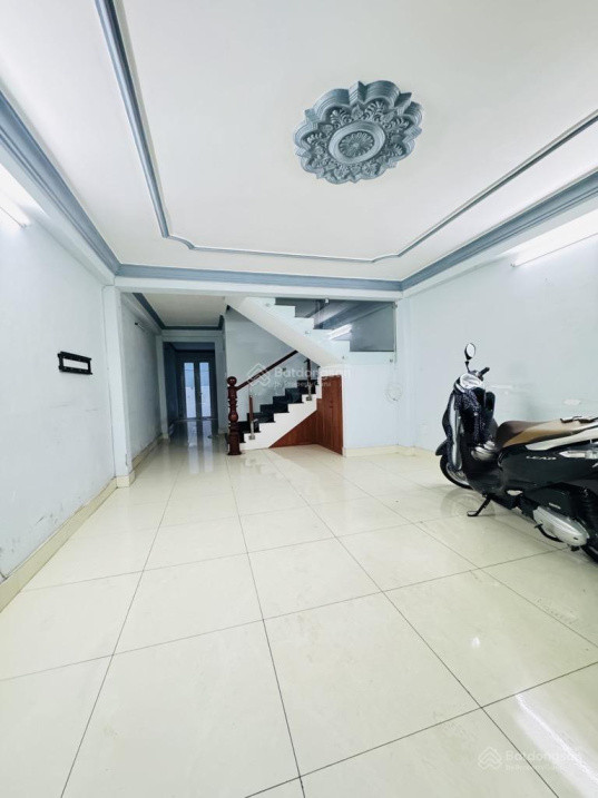 MẶT TIỀN KINH DOANH KẾ CHỢ PHÚ ĐỊNH, QUẬN 8, 4X15M, GIÁ NHỈNH 6 TỶ NHẸ
