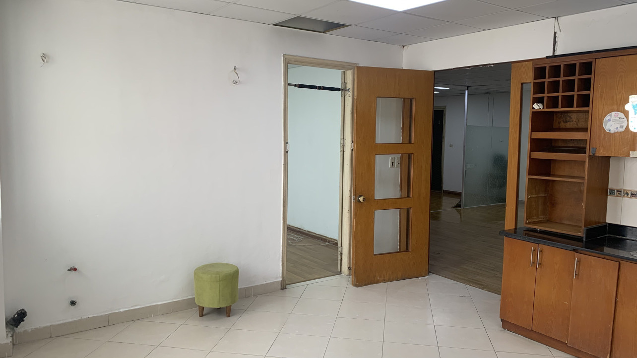 Cho thuê Căn hộ Chung cư 117m2, giá 15tr tại Tòa CT6 Dương Đình Nghệ, Cầu Giấy