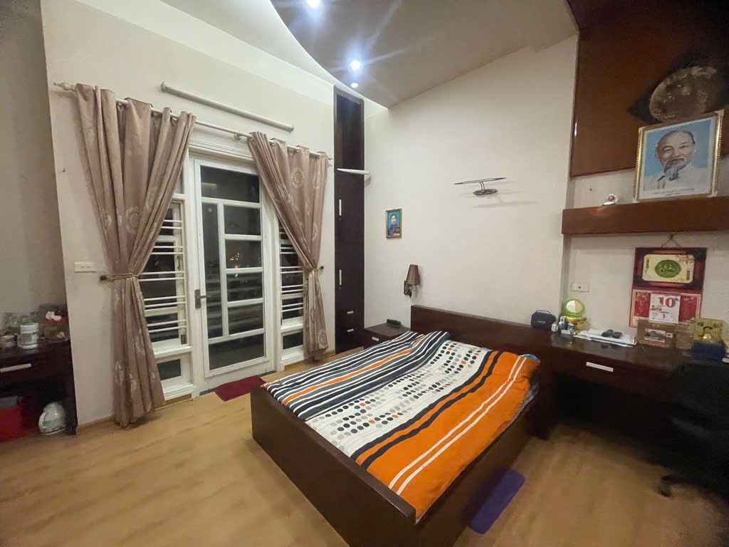 BÁN NHÀ MẶT PHỐ NGỌC LÂM – LONG BIÊN – ĐẲNG CẤP 5 SAO - DIỆN TÍCH 69M² x 7 TẦNG - 
NỘI THẤT NHẬP KHẨU, CHỦ XÂY ĐỂ Ở CỰC TÂM HUYẾT