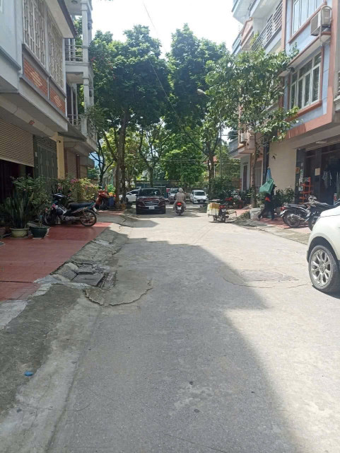 Bán đất trung tâm Hoàng Mai, Diện tích 80m2, Giá 24.850 tỷ