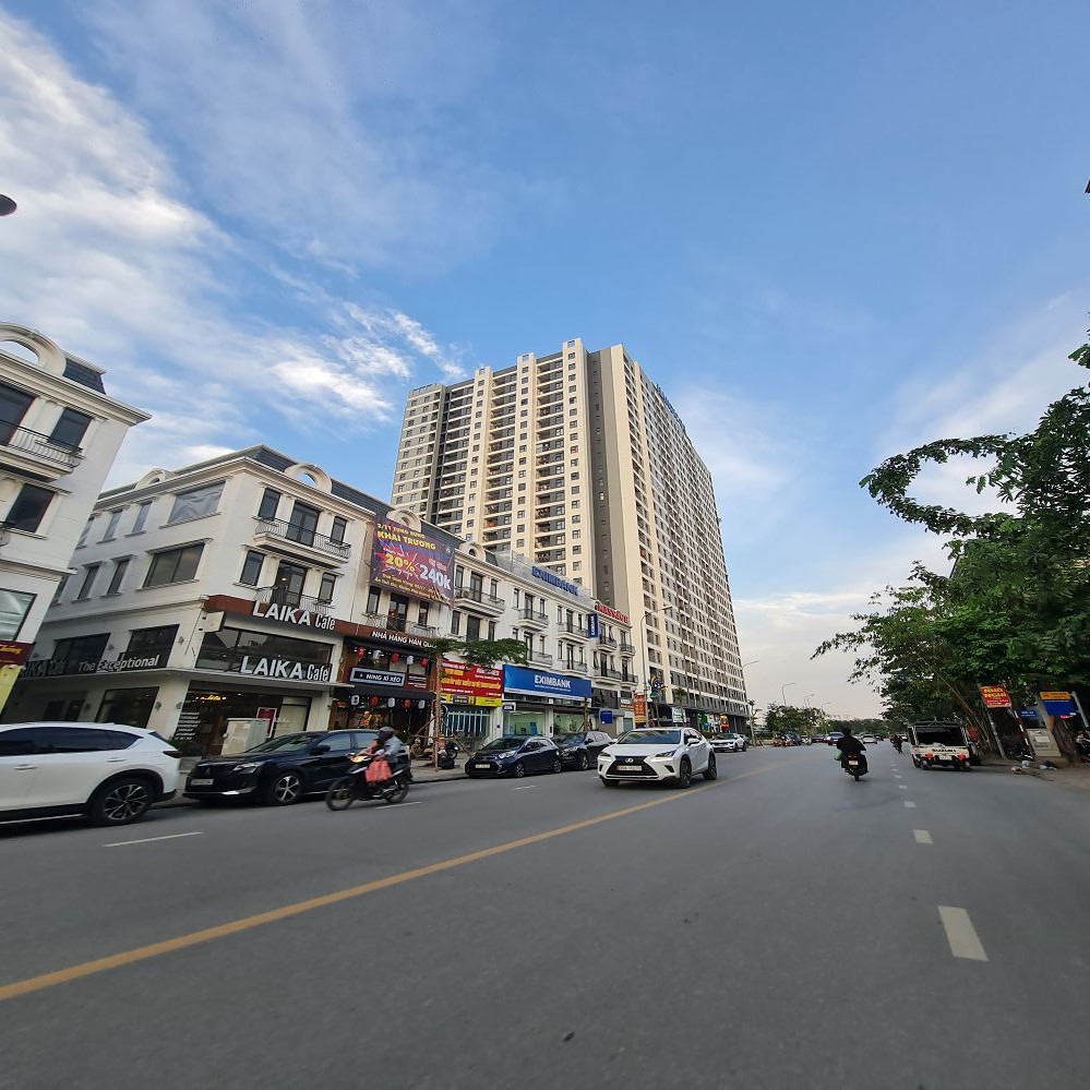 Nhà phố 5 tầng 82m2 kinh doanh sầm uất tại Trâu Quỳ, Gia Lâm, Hà Nội.