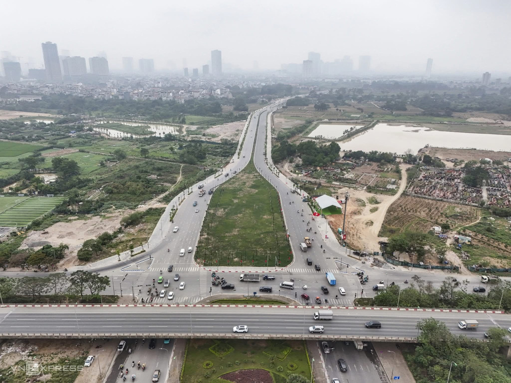 CƠ HỘI VÀNG: LOUIS CITY LÔ GÓC - 160M 5 tầng MT25m giá 42 tỷ (có Tl) - KINH DOANH VIP - DÒNG TIỀN ỔN (Nói KHÔNG với tin ảo)