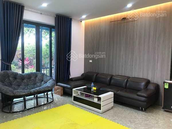 Cho thuê lâu dài nhà vườn tại Đông La 520m2. 3PN, full đồ cao cấp, 15tr/tháng, gần Tố Hữu, gần công viên, hồ điều hòa