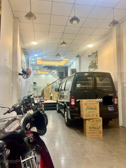 Bán nhà 234  mặt tiền Nguyễn văn quá 4x25m đúc 5 tấm giá 11.5T