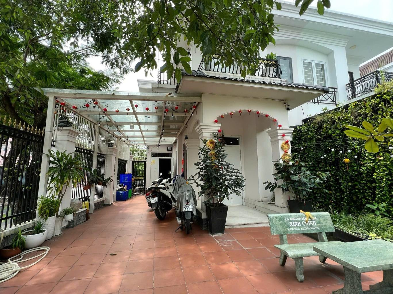 Biệt thự gần công viên 7x26 Bình Hưng Bình Chánh Chỉ 17 tỷ nhỉnh