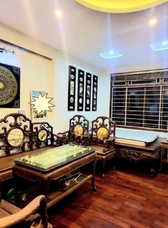 ** Cần bán nhà phan đình giót 41m2, 5 tầng ,MT 4.9m ** giá chỉ nhỉnh 9 tỷ.