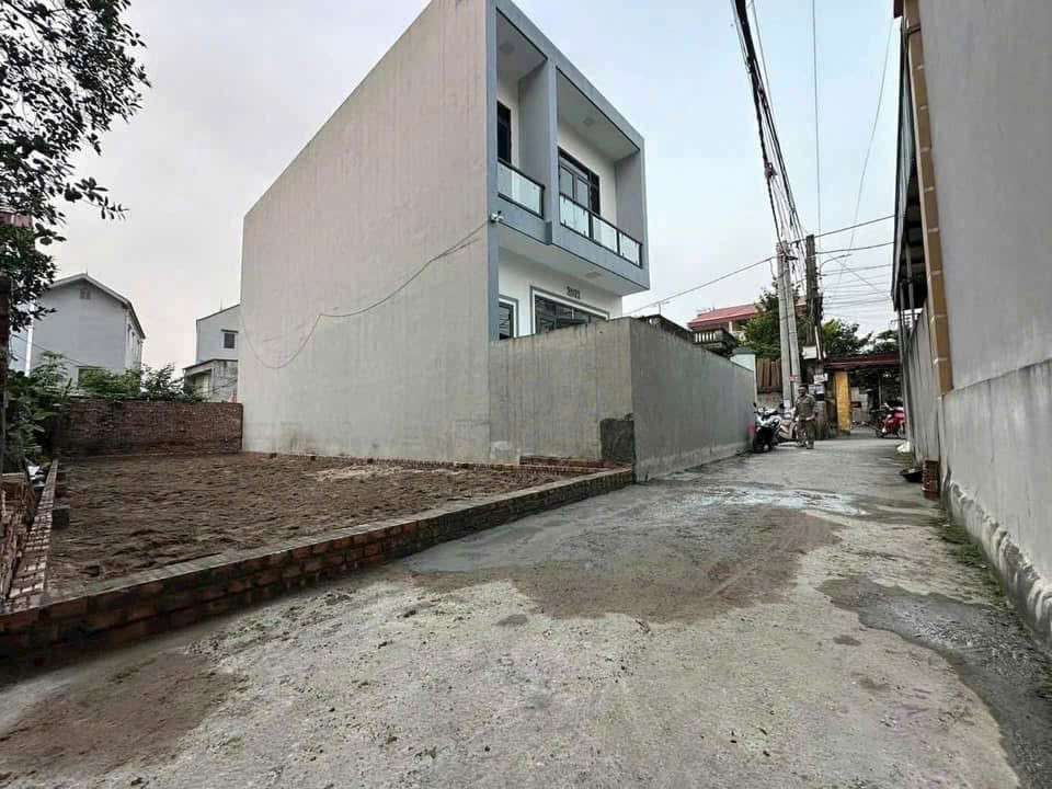 CÁN KHÊ NGUYÊN KHÊ dt 80m g