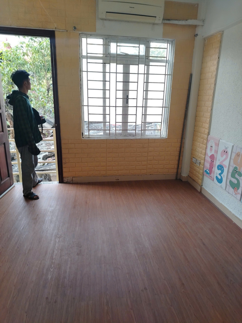 Cho thuê nhà ngõ 1 Bùi Xương Trạch, Thanh Xuân, 4 tầng x 35m2, 3 ngủ, 9 Triệu KD on, ở...