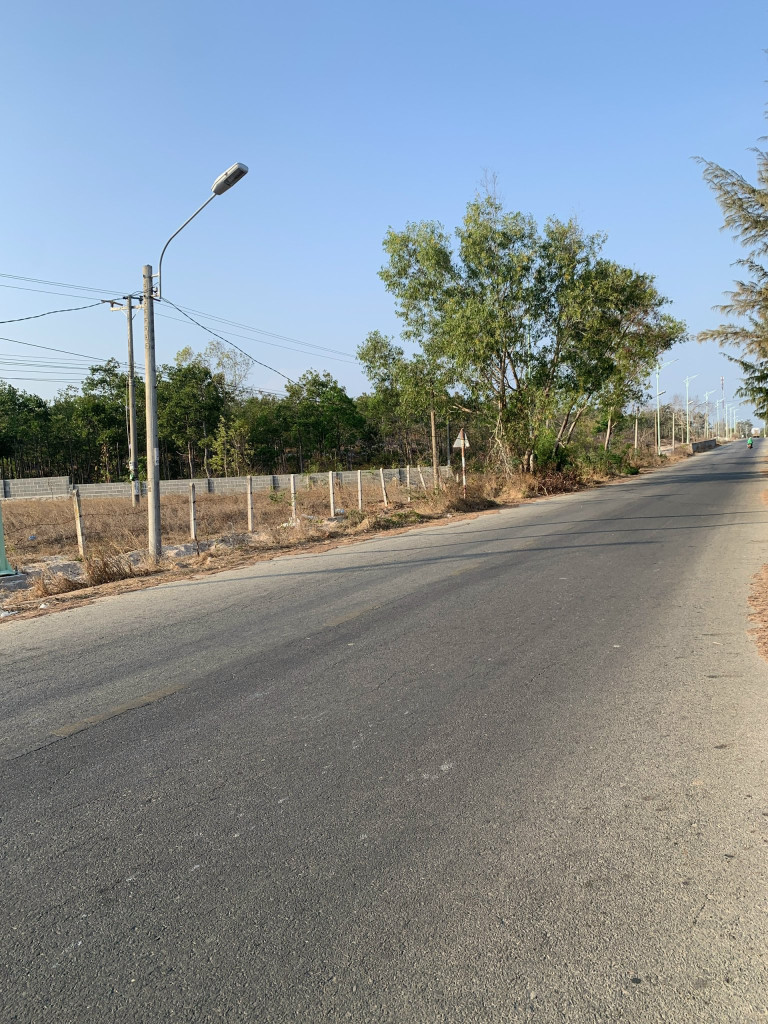 Bán 47m mặt tiền Lê Minh Công - TX LaGiView Biển giá ngộp 298tr/m ngang