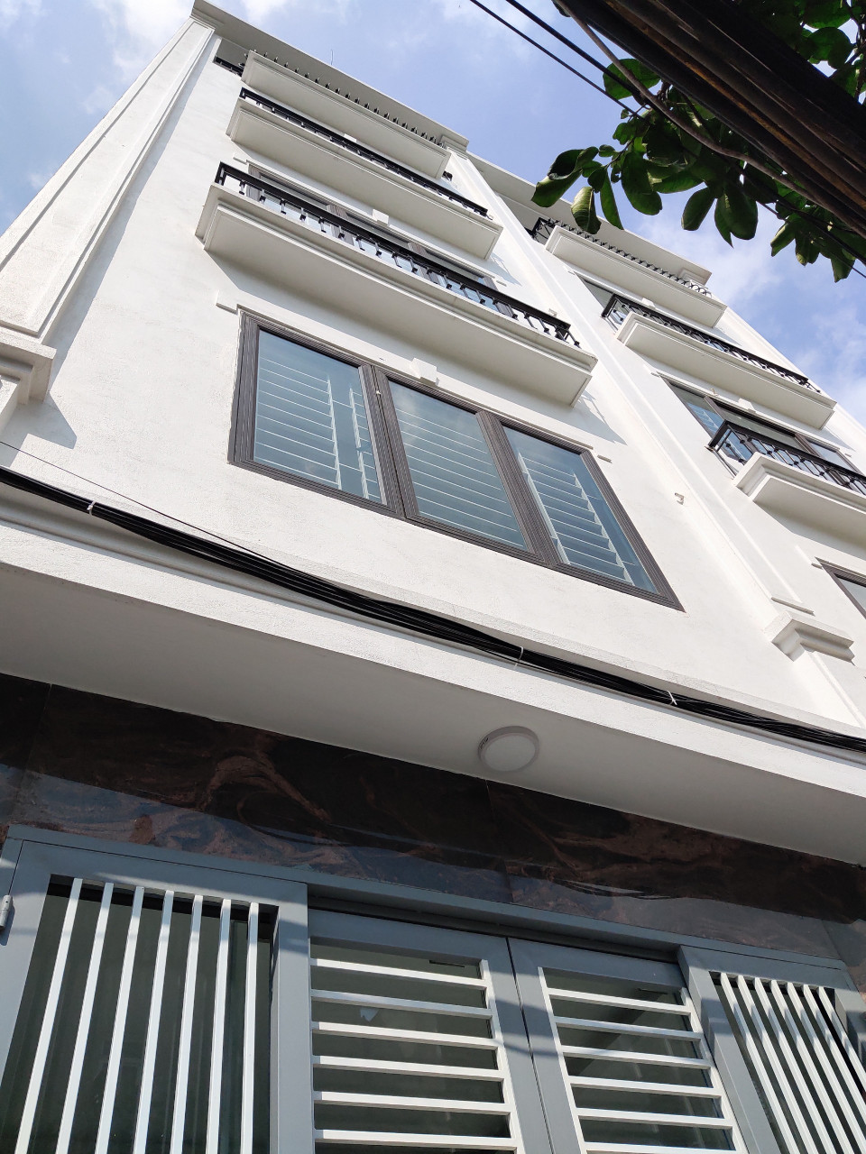 BÁN NHÀ ĐÔNG NGẠC - BẮC TỬ LIÊM - DT45M2 - 5 TẦNG - GIÁ 5,7 TỶ -NGÕ Ô TÔ KINH DOANH