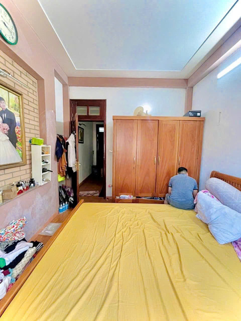 NHÀ VŨ TRỌNG PHỤNG - HAI MẶT NGÕ Diện tích 33m2 5 tầng mặt tiền 3.4m Giá 9 tỷ