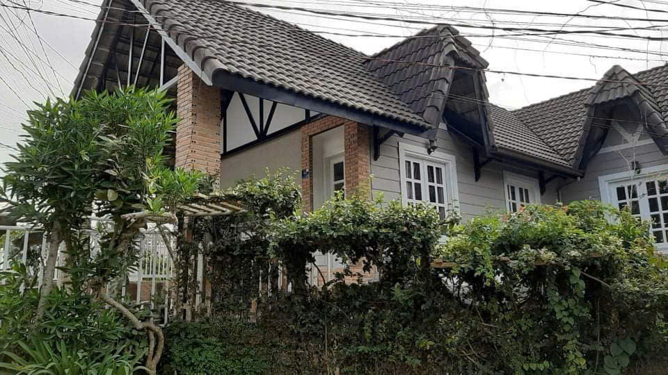 Bán biệt thự mặt 3 mặt tiền Vạn Hạnh, phường 8 tp đà lạt giá chỉ 14 tỷ 223m2