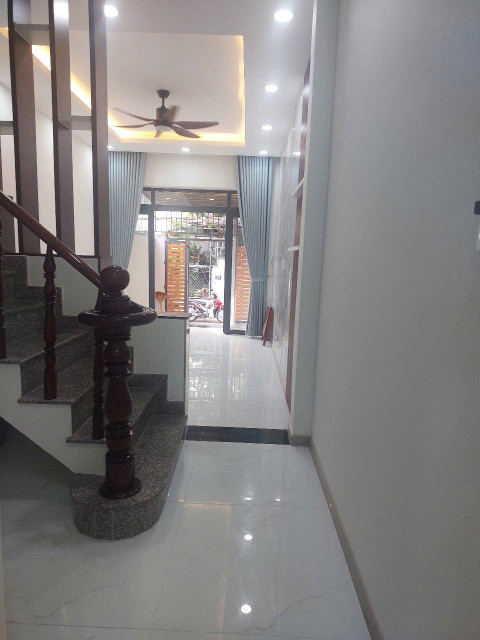 Nhà đẹp xách vali ở ngay, Hẻm xe hơi,Nguyễn Duy Trinh,Bình Trưng Tây, giá chỉ 6,7  tỷ LH 0906227839
