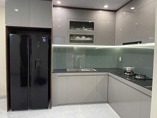 Cho thuê căn hộ chung cư Tầng 2, full nội thất Chỉ xách vali vào ở