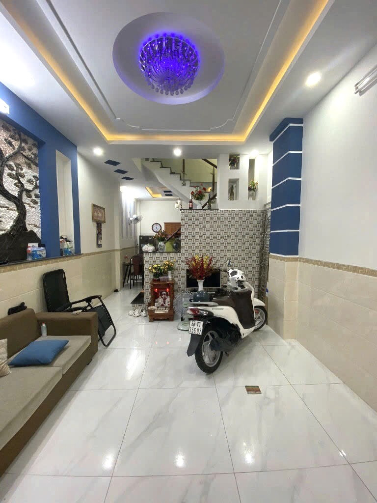 Bán nhà mặt phố quận Bình tân - Khu đáng sống bậc nhất - Đối diện công viên thoáng mát 6,5 tỷ