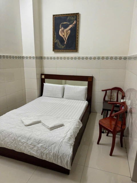 SANG GẤP NHÀ NGHỈ –  ĐỊA CHỈ: 98/5. Đường Bình Trị Đông. Phường Bình Trị Đông. Quận BÌNH TÂN, TP.HCM