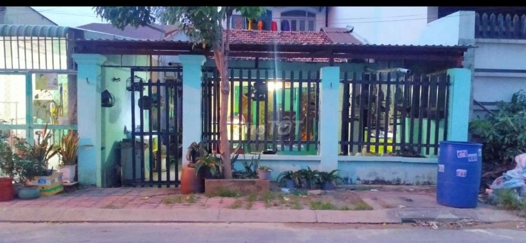 Bán Đất Tặng nhà Cấp 4 Lái Thiêu Thuận An