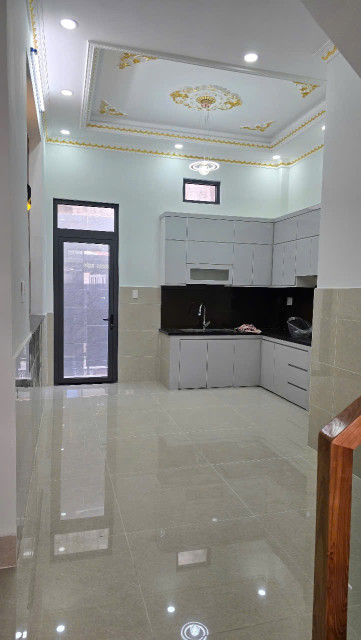 Chủ gửi nhà bán gấp trong tháng Lò Lu TĐ, giá 2,99 tỷ, 60,4m2, gần chợ trường học LH:0902958672
