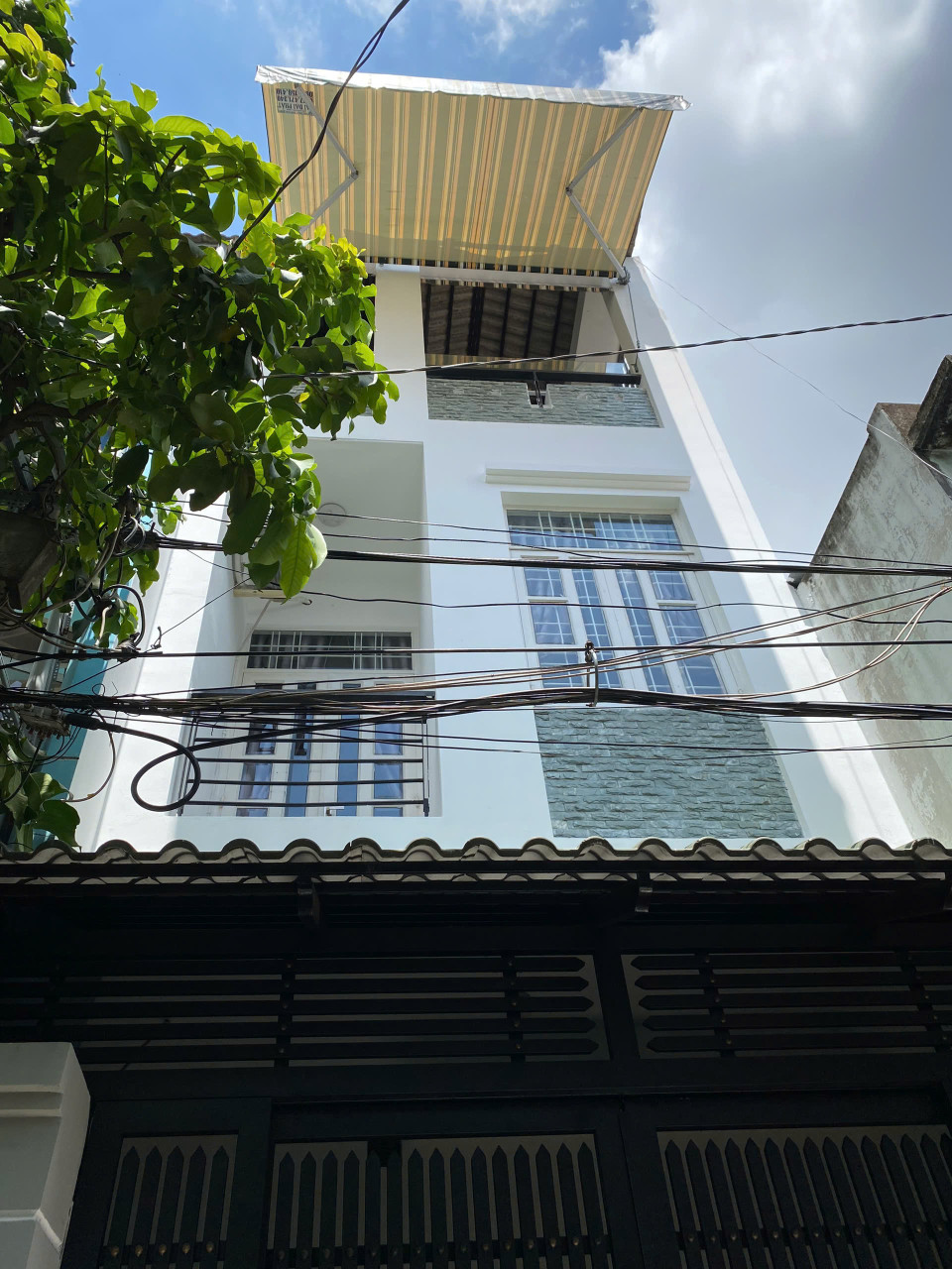 Bán nhà mặt phố Hòa Bình, Q.11, 168m², 7 tỷ, sổ hồng