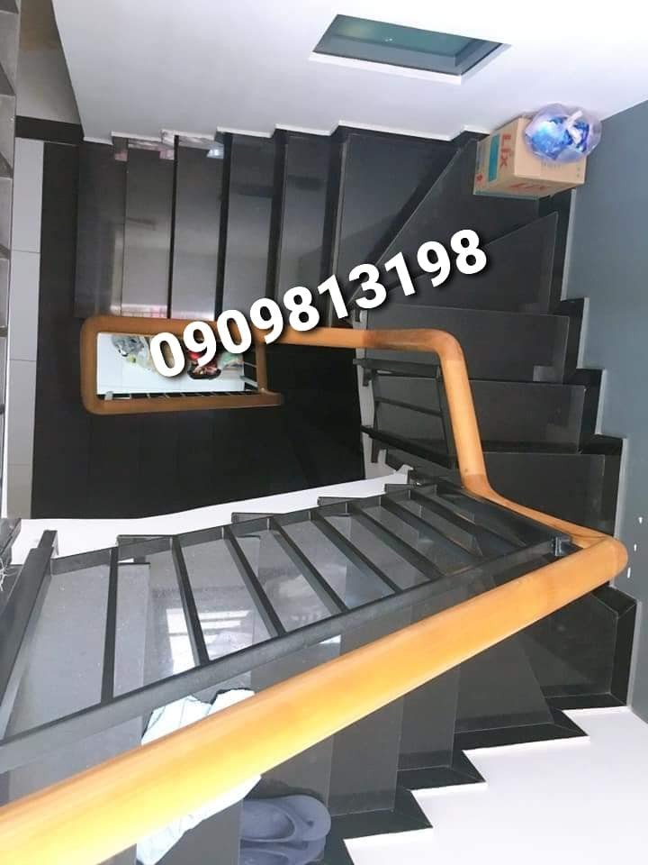 ✨✨✨Giao dịch nhanh Sở hữu ngay nhà đẹp Q3, SHR✨✨✨
