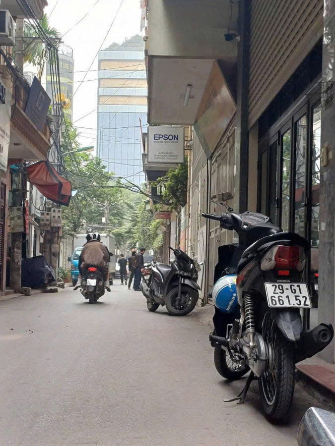 BÁN NHÀ THÁI HÀ, ĐỐNG ĐA. 46M2 6 TẦNG MT 5M GIÁ 18.5 TỶ- MẶT NGÕ Ô TÔ - KINH DOANH SẦM UẤT - NHÀ DÂN KIÊN CỐ - SỔ ĐỎ HOA KHÔI