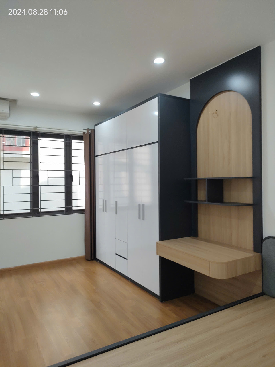 Bán gấp giá rẻ thang máy Hoàng Mai 45m, 7 tầng, mặt tiền 4m, 11.5 tỷ Hoàng Mai.