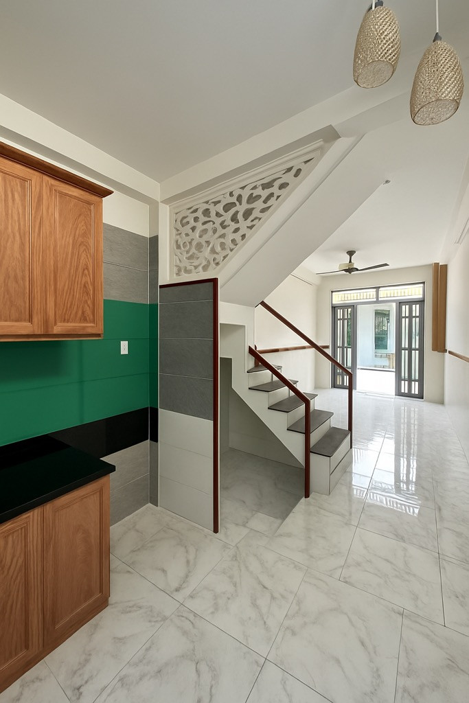 Chỉ hơn 3 tỷ có nhà 2 tầng 60m2 Đ. Nguyễn Thị Thập, Bình Thuận, Quận 7