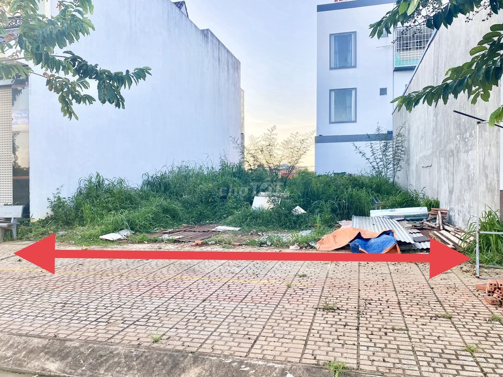 Bán cặp liền kề 260m2 KDC Tân Đô (Tên Lửa 2), 2 sổ hồng riêng