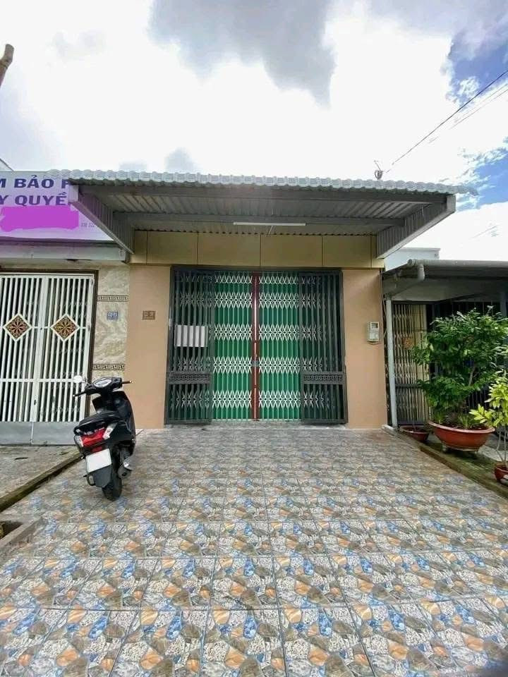 ra đi gấp ngay gần GO Bình Tân. shr