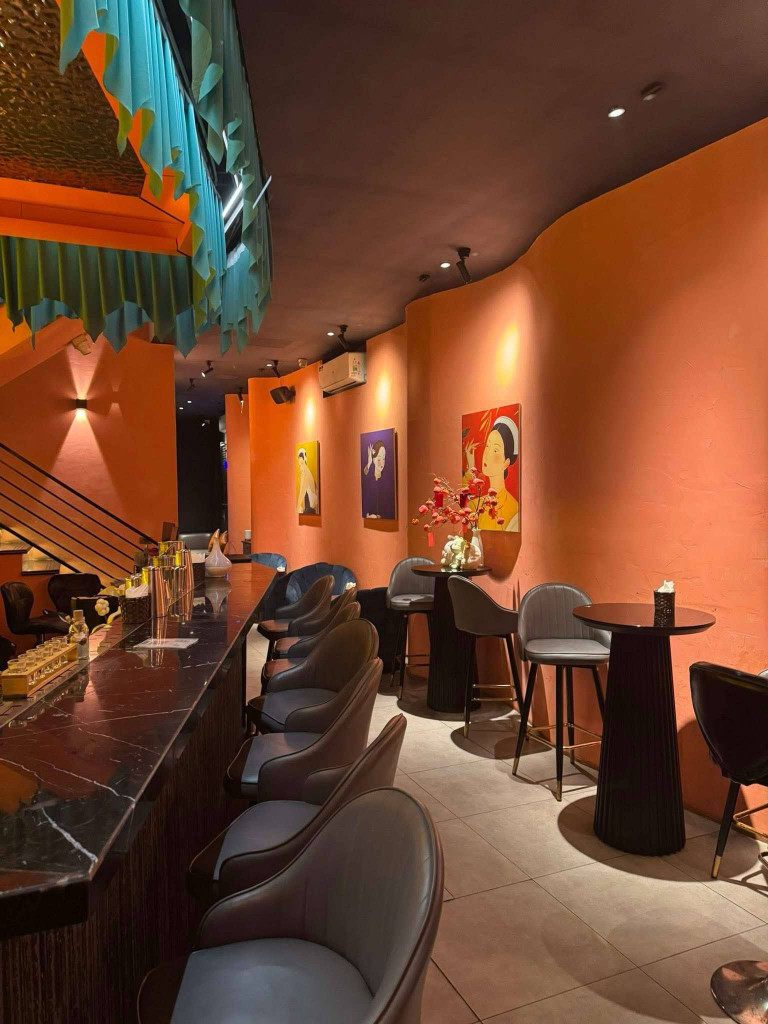 Sang Nhượng Cửa Hàng Quán Bar Pub Vị trí : lô 2 Shophouse cc Thanh Bình, đường Nguyễn Cao Tp Bắc Ninh