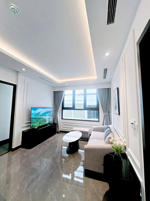 CHO THUÊ CĂN HỘ CAO CẤP FULL NỘI THẤT – THE GLORIA APARTMENT – NGUYỄN HỒNG, ĐỐNG ĐA