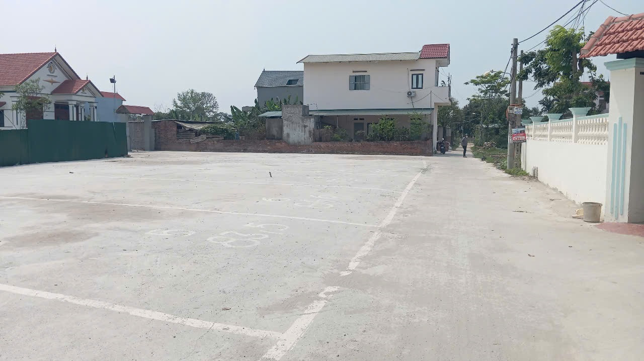 BÁN ĐẤT GIA BÌNH, BẮC NINH. 85M2 * MT 5M * 2,15 TỶ. Ô TÔ 7 CHỖ THÔNG.