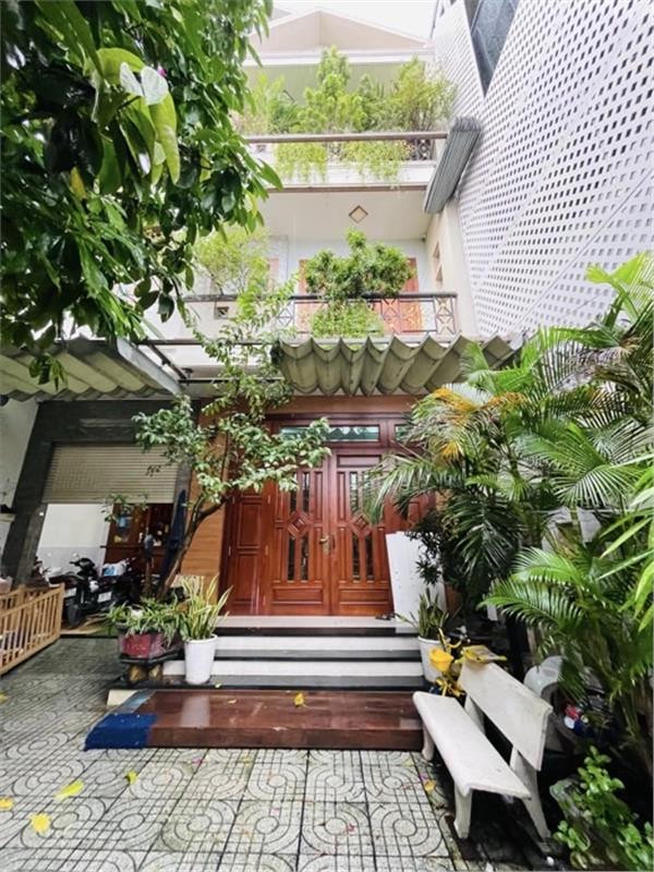 BT6 🏡 BIỆT THỰ SANG TRỌNG NGANG 8M – LIÊN KHU 4-5 BHHB GẦN TÂN PHÚ – NỘI THẤT GỖ ĐỎ ĐẶC BIỆT – 124m2 CHỈ 9.3 TỶ