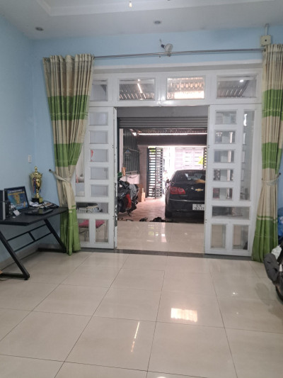 Bán nhà 1 Trệt 1 Lầu Trung Tâm Đông Hòa,đường xe hơi phà phà,gần GO Dĩ An