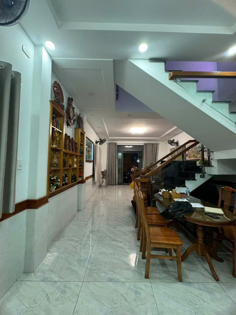 BÁN NHÀ HẺM 8M -PHẠM VĂN CHIÊU – 3 TẦNG KIÊN CỐ – 4PN – SỔ VUÔNG ĐẸP – GIÁ CHỈ 5.9 TỶ