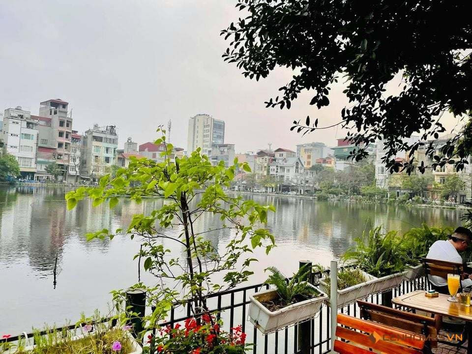 Mảnh Đất Hiếm-View Hồ Ngõ 135 Đội Cấn (Ngọc Hà) 95m/ MT 4.2m 36.8 Tỷ,Ôtô tránh