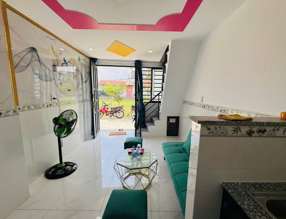 NHÀ HOÀN THIỆN DỌN Vào Ở NGAY- GIÁ Chỉ : 695 TRIỆU/ CĂN-Tại Long An