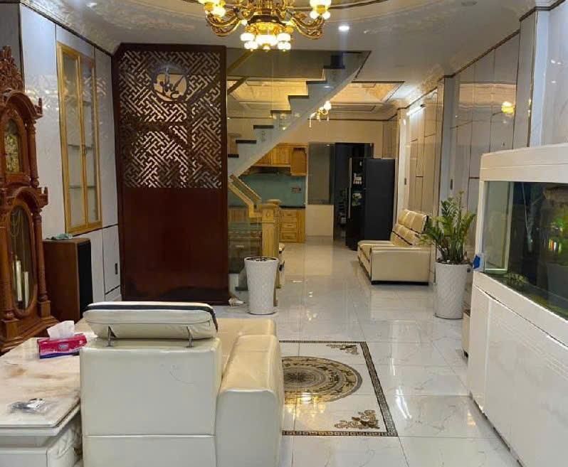 Bán nhà gần ngã tư Nguyễn Thị Thập, ngang 5m, chỉ 5.9 tỷ, p. Tân Thuận Đông