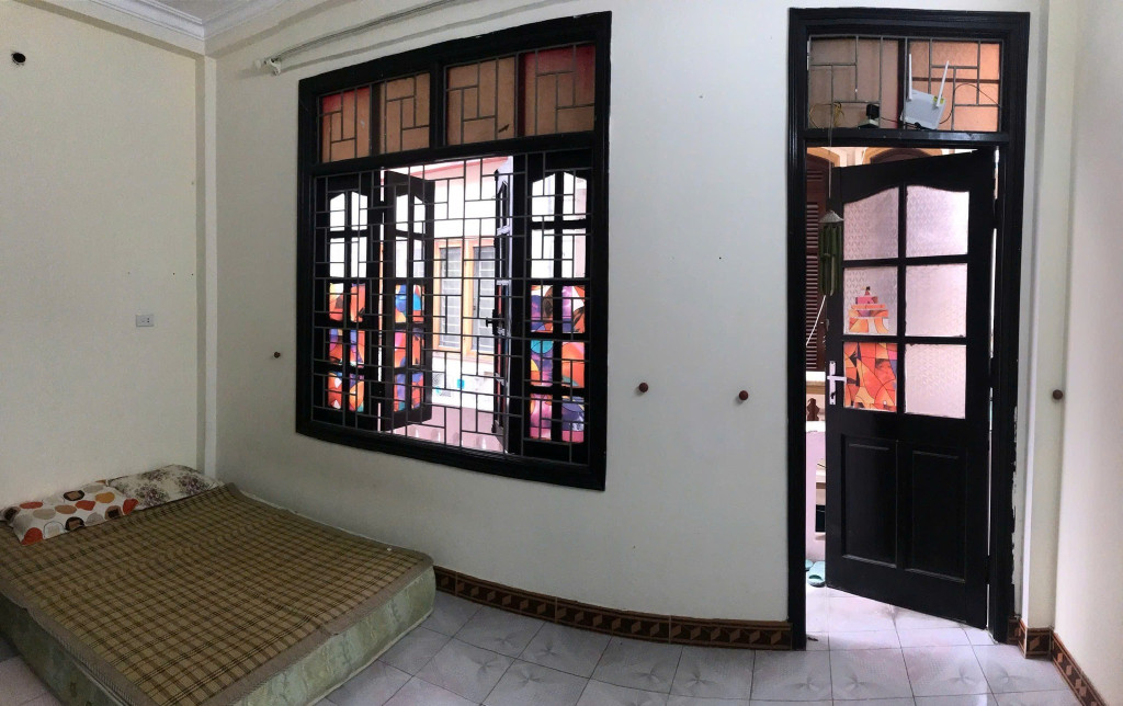 Cho thuê nhà ngõ nông, 69 Hoàng Văn Thái 3 tầng, 30m2, 2 ngủ, 8.5 Triệu ở gia đình