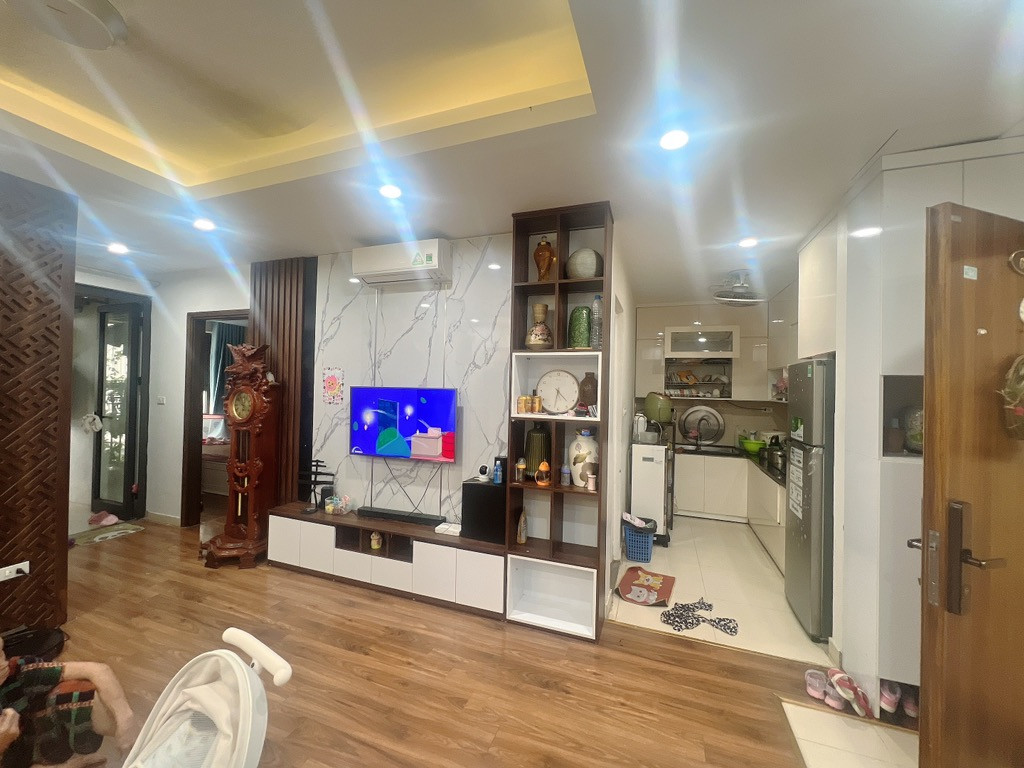 (Tin thật 100%) CH 65m2 x 2PN có lốt ô tô tại FLC Đại Mỗ - Ban công hướng Đông - Nội thất 250 triệu