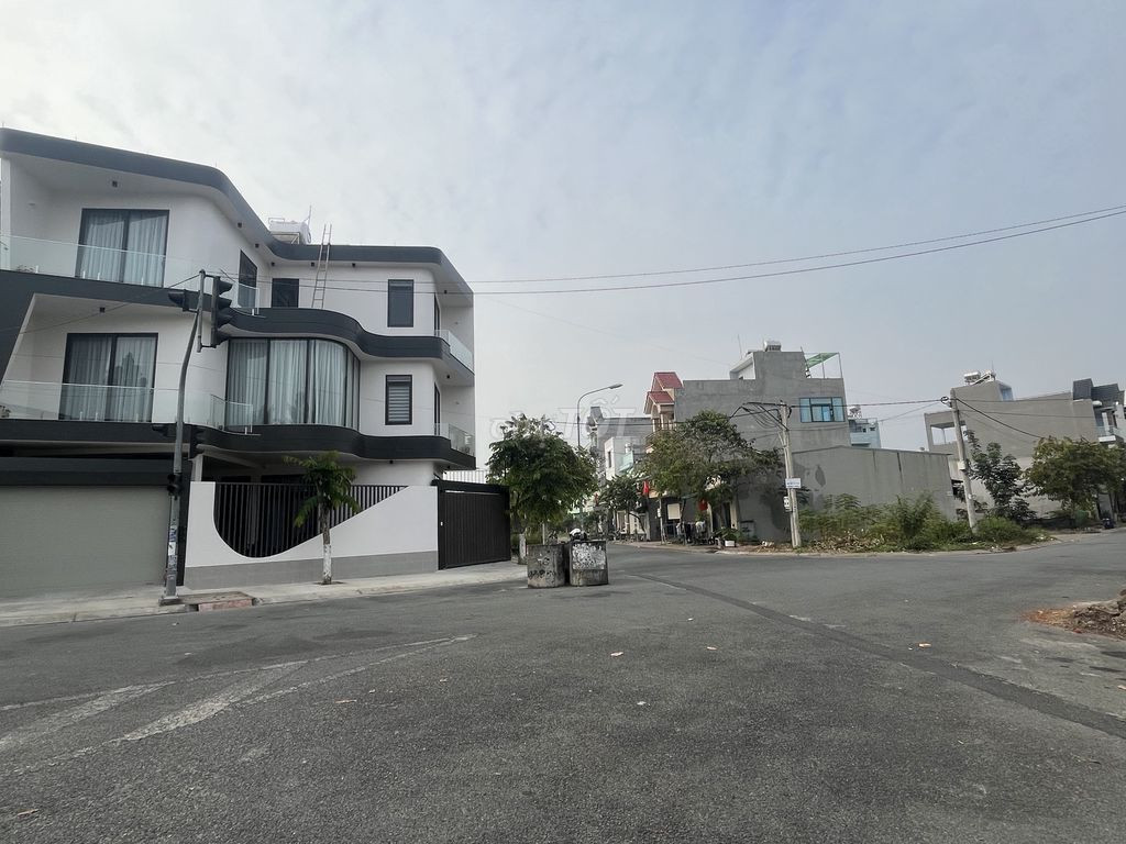 Bán đất 104.3m² 4.3 tỷ tại Phường Đông Hòa Thị xã Dĩ An