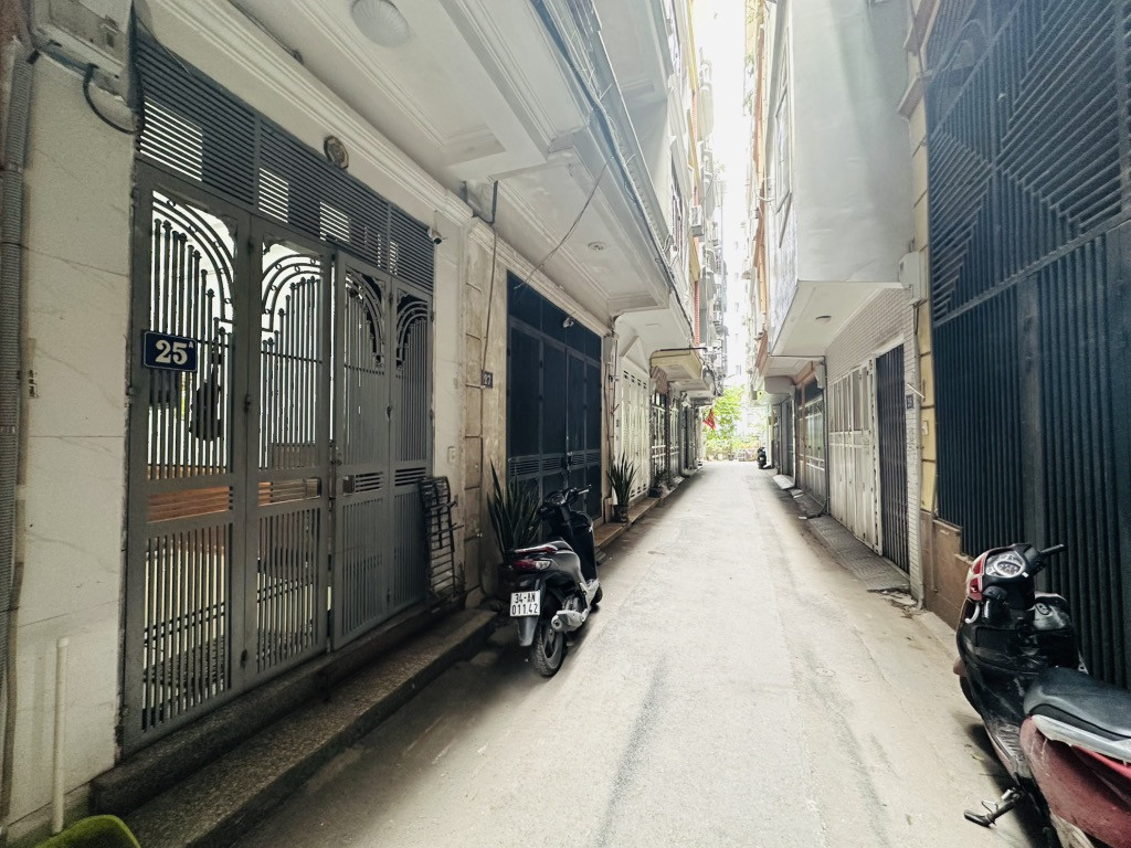 PHÂN LÔ TT CAHN - OTO ĐỖ CỬA - 2 THOÁNG TRƯỚC SAU - HÀNG HIẾM