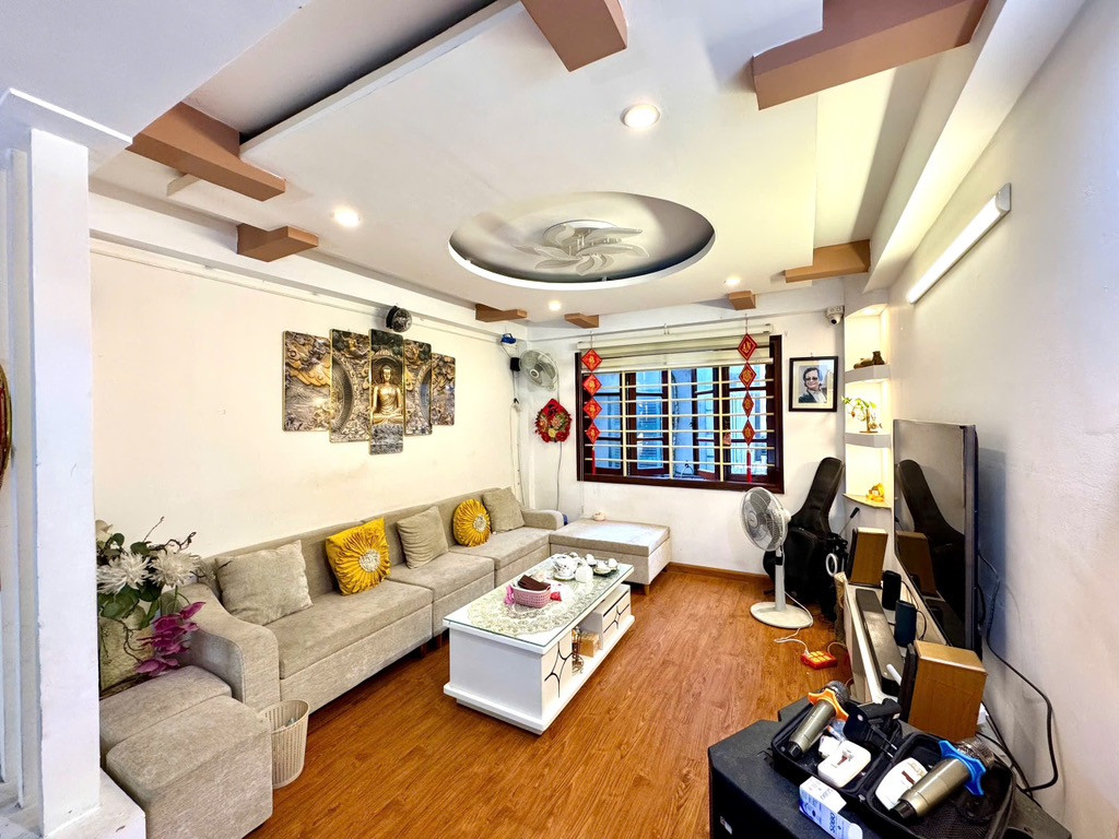 BÁN NHÀ VŨ TRỌNG PHỤNG, THANH XUÂN, 2 MẶT NGÕ, 10 NHÀ RA PHỐ, SD 38M2, 8.25TỶ(CTL)