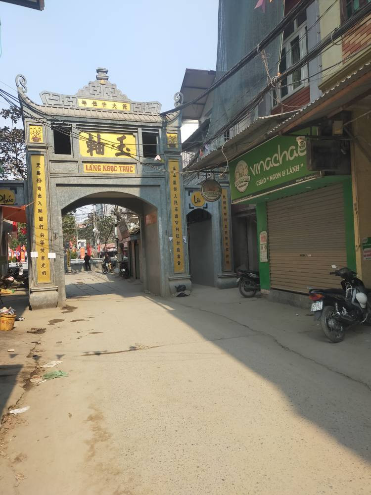 BÁN NHÀ NGỌC TRỤC ĐẠI MỖ NAM TỪ LIÊM 30m 5,5 TỶ 6 TẦNG MT 3,8m NGÕ THÔNG GẦN PHỐ