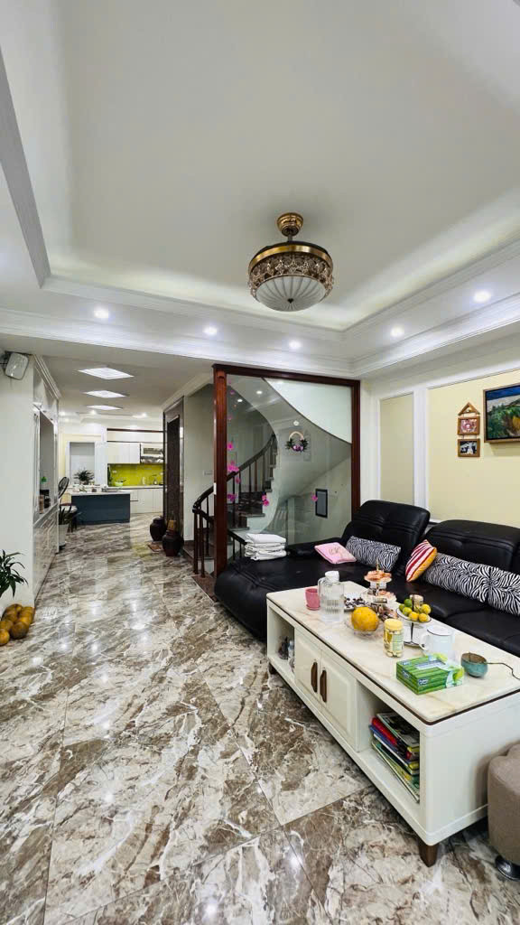 BÁN NHÀ NGHĨA ĐÔ CẦU GIẤY, PHÂN LÔ, ÔTÔ ĐỖ CỬA, 5T THANG MÁY, 51M2 CHỈ 12 TỶ