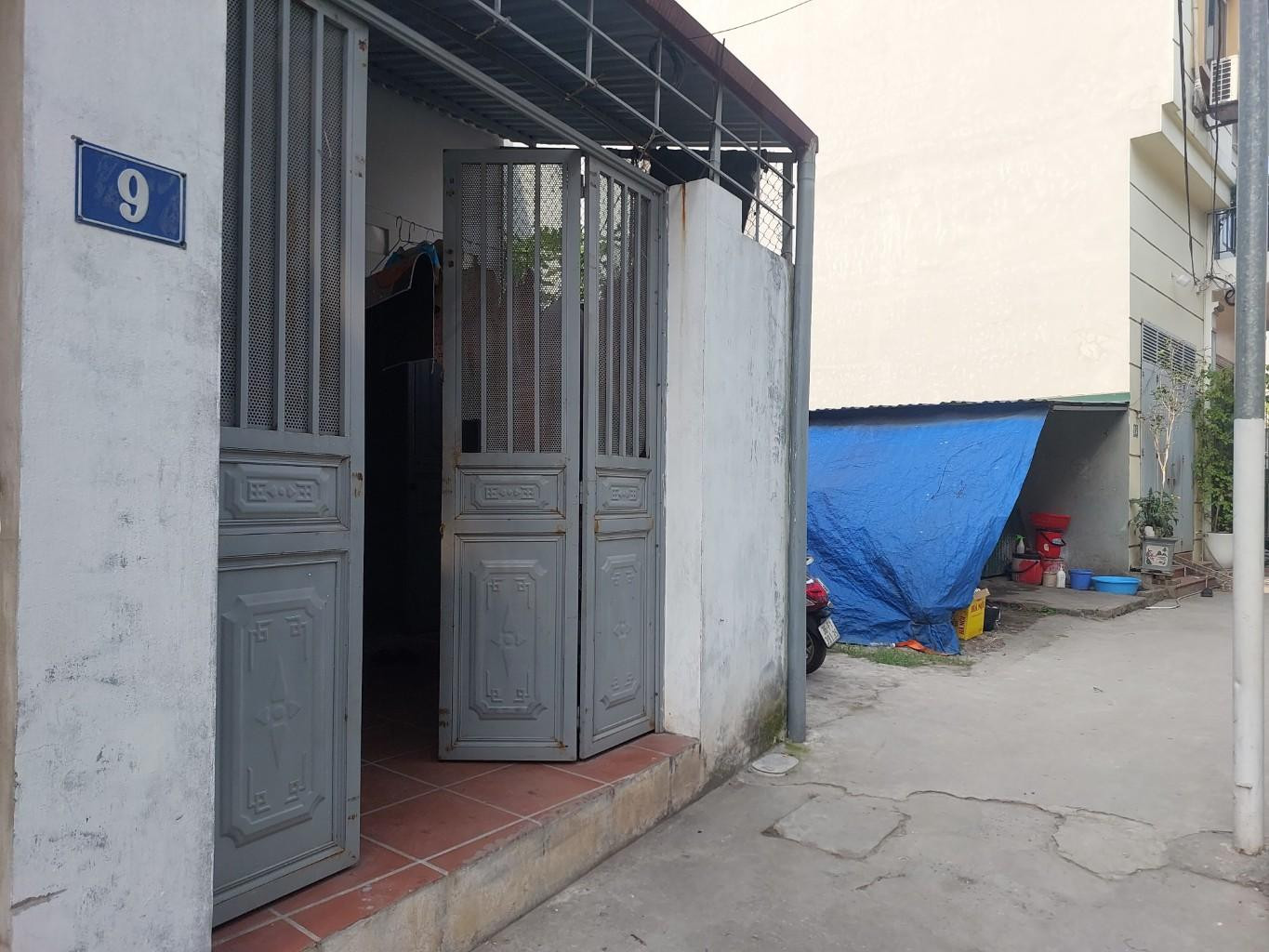 Bán 50m đất Đặng Xá, tặng luôn nhà cấp 4 chỉ nhỉnh 3 tỷ.