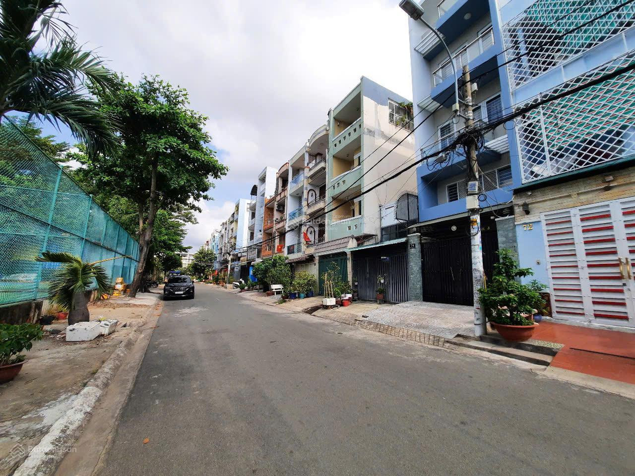 *+ Giá Đầu Tư@Rẻ Hơn Thị Trường 30Tr/m2 Khuôn đất Biệt Thự đẹp Ngay Bình Phú 8x16M,12Tỷ Hơn